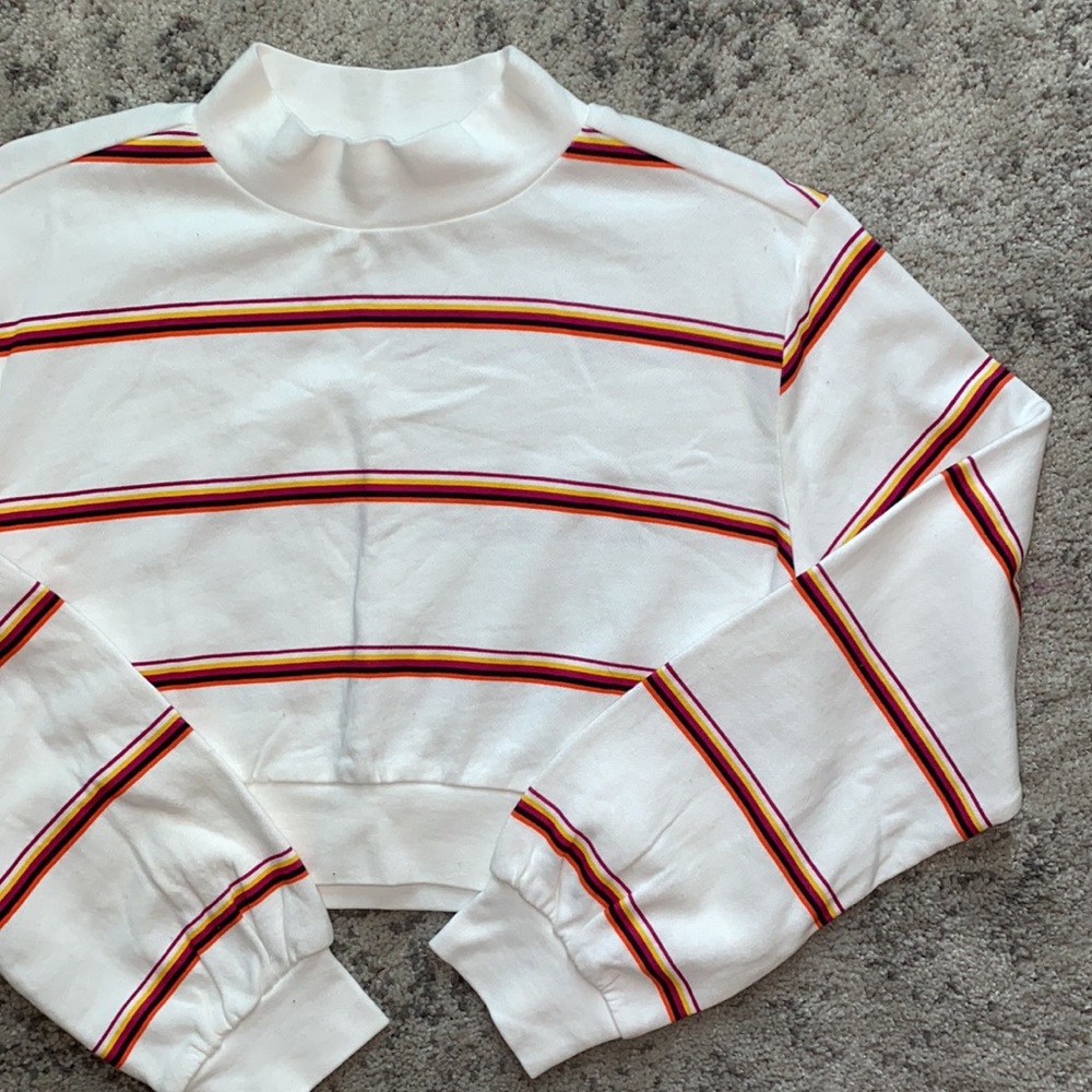 ✌🏼Wild Fable Mock Neck Crop Stripe Sweatshirt XS